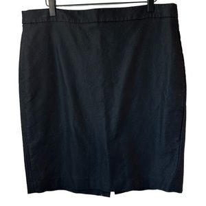 J. Crew black pencil skirt 💯 cotton in size 14.